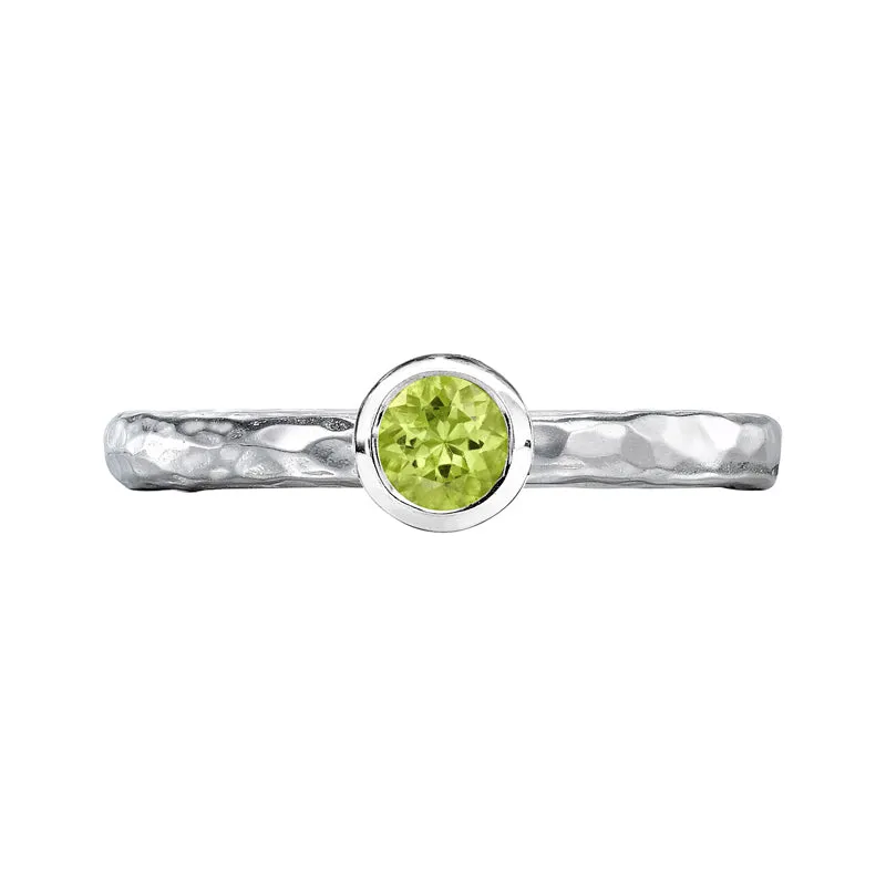 4mm Peridot Hammered Twinkle Ring