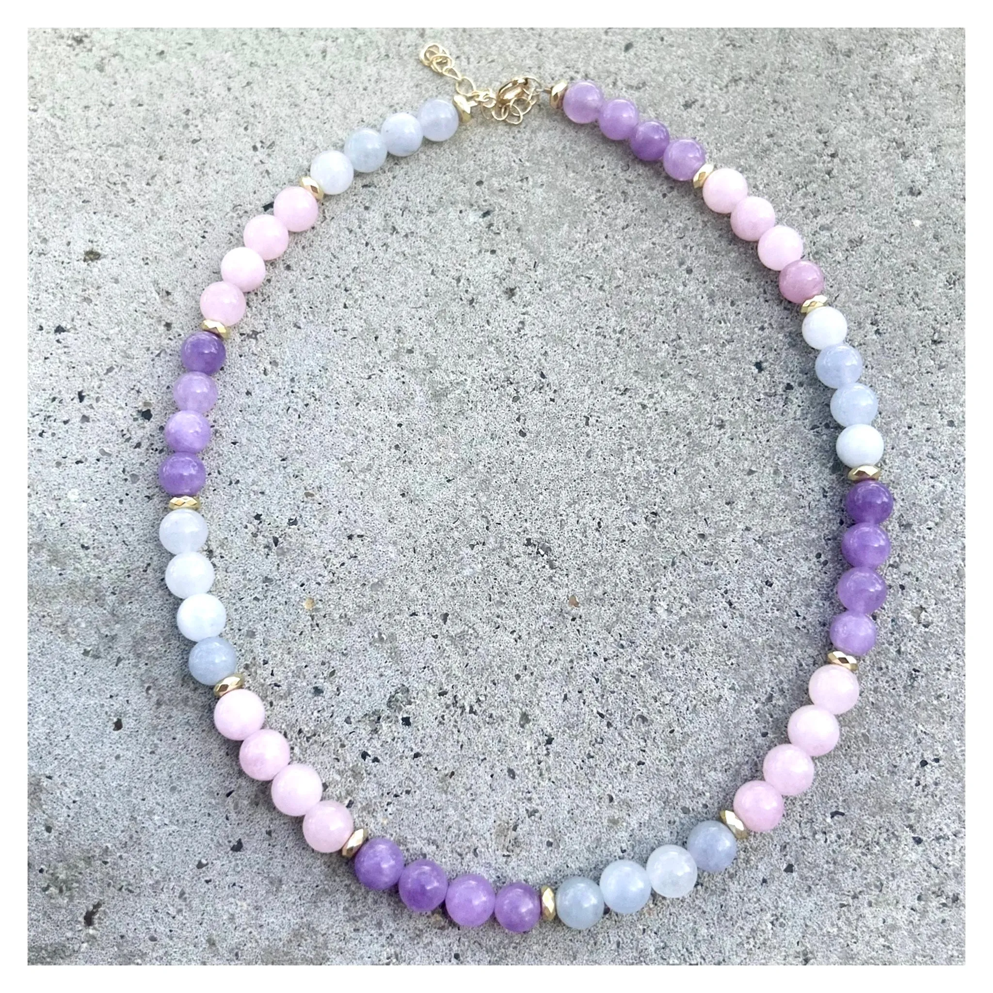 Lavender Mix Medium Dragibus Necklace