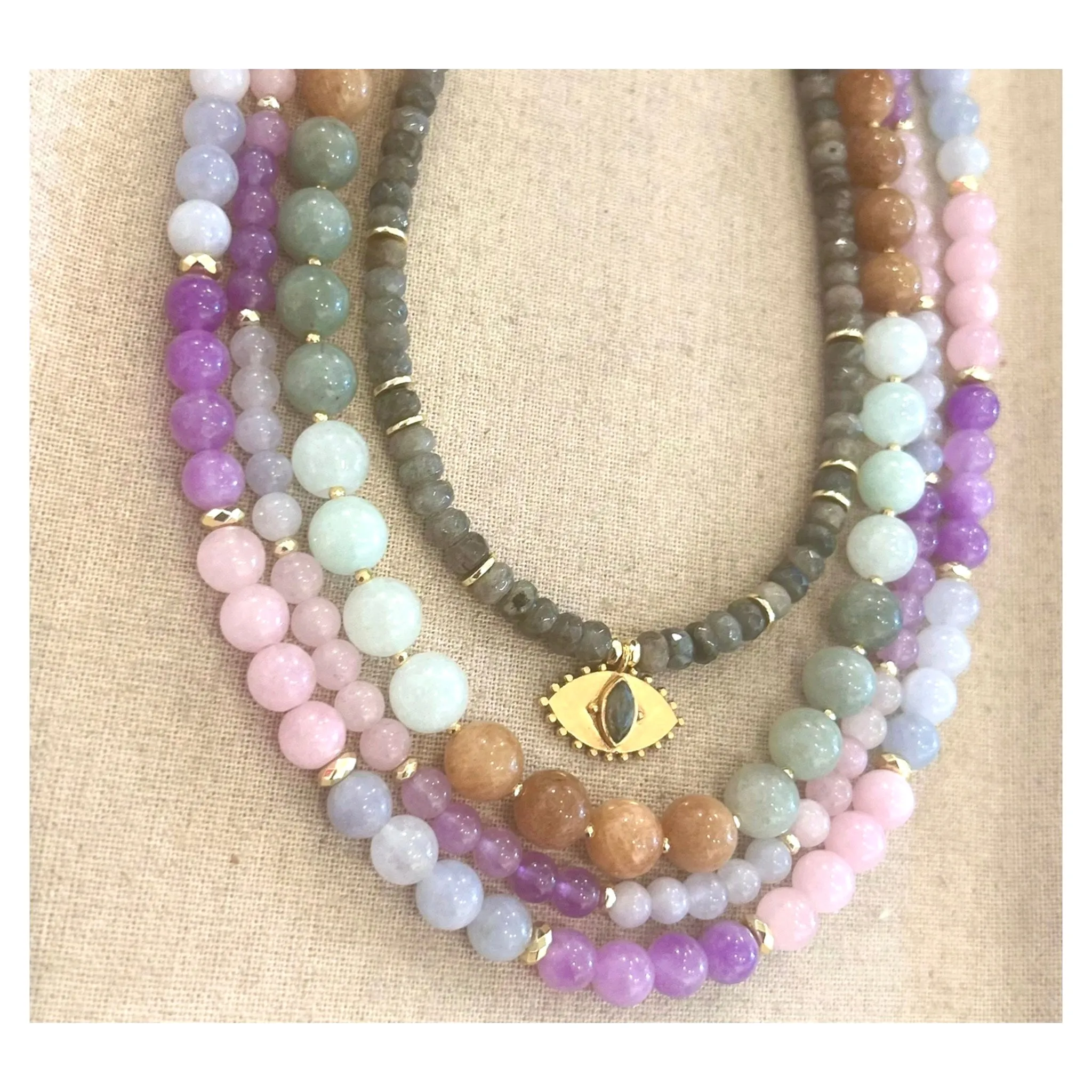 Lavender Mix Medium Dragibus Necklace