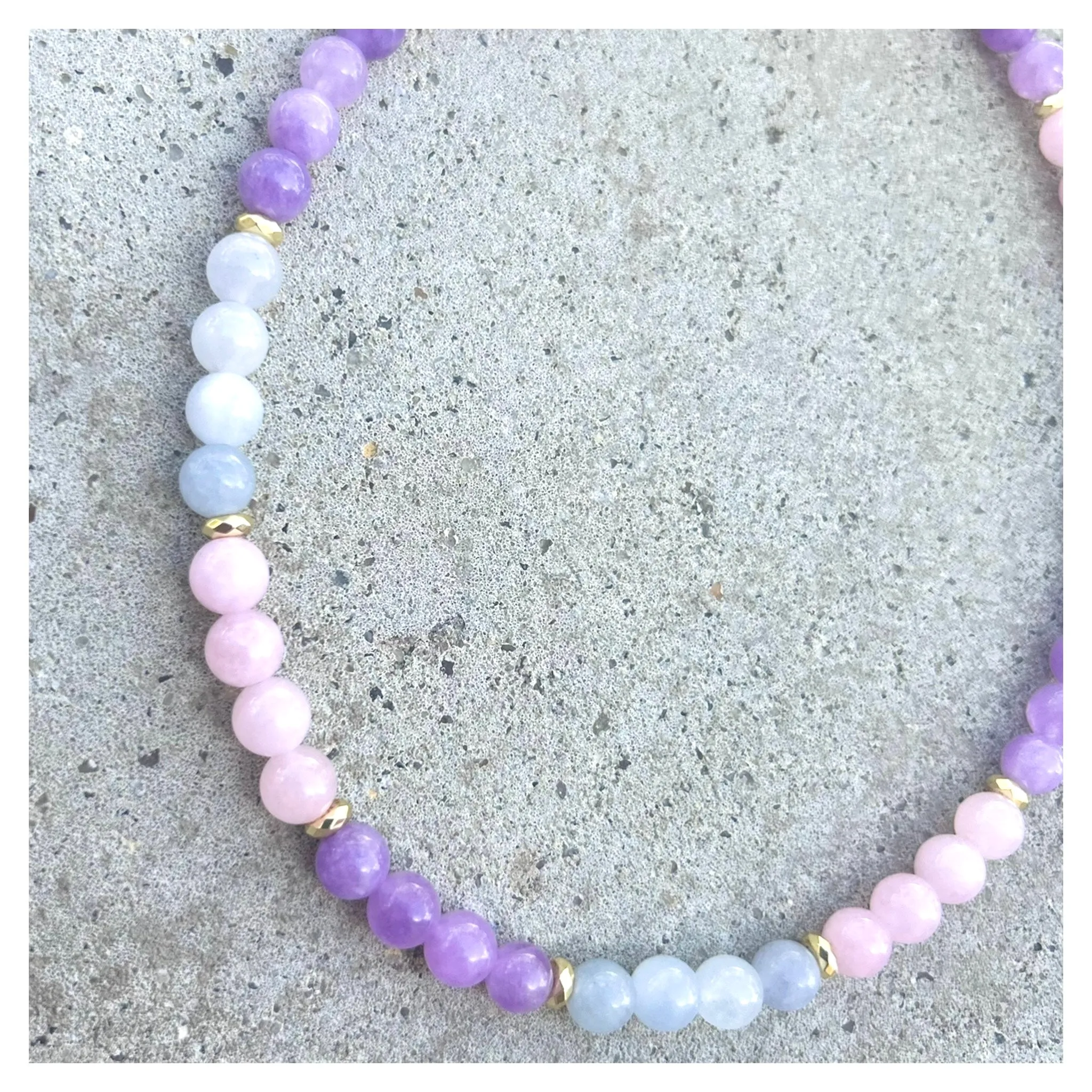 Lavender Mix Medium Dragibus Necklace